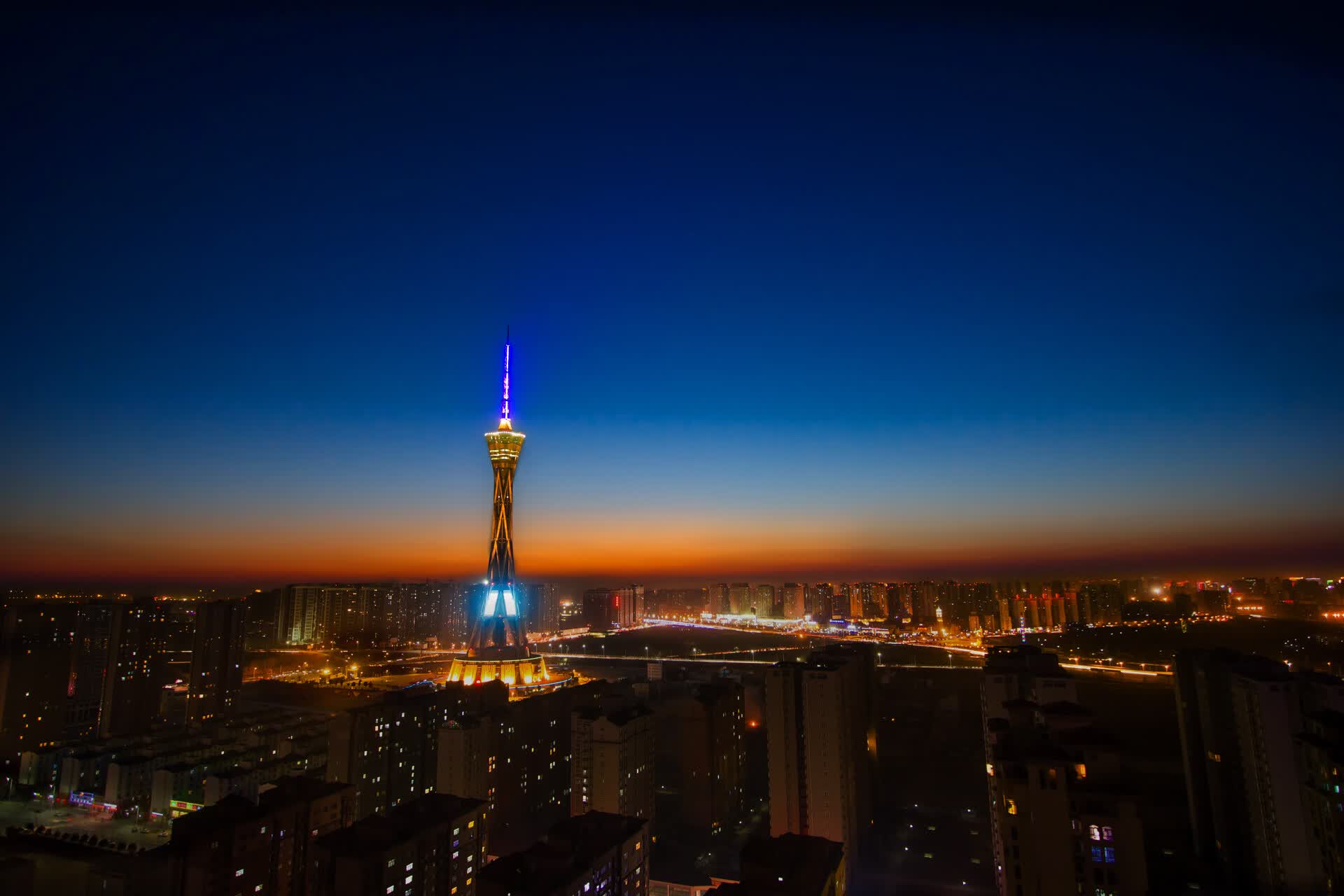 发动机的各个部件名称图片大全集(发动机各组成部分的名称)